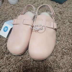Girls Cat and Jack Clogs size 12 NWT